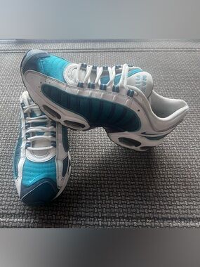 Nike Air Max Shoes Size US 11